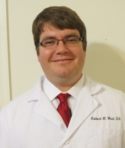 Dr. Robert West, St Louis Hemorrhoid Care Proctologist